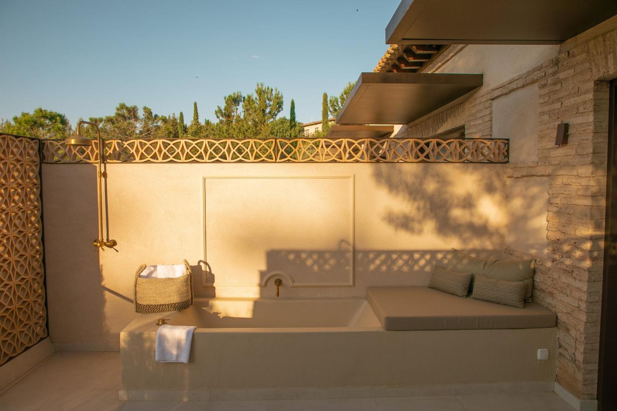 Hotel Boutique Cigarral De Las Mercedes Toledo Exterior photo